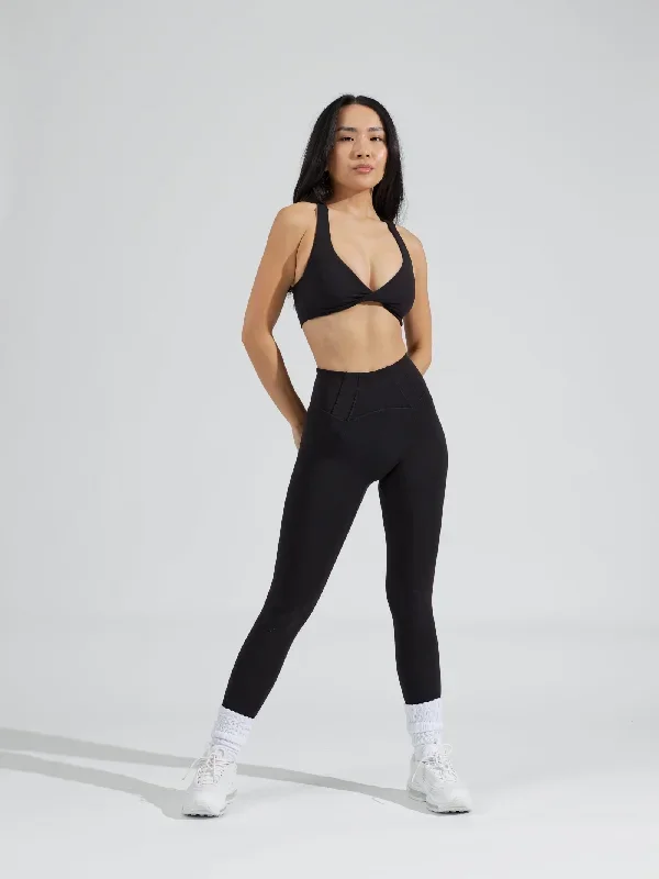 double-twist-sports-bra-onyx-black-1