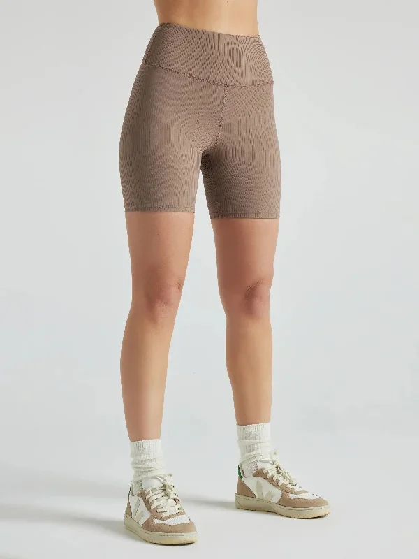 Renew Rib Biker Short - Pine Bark