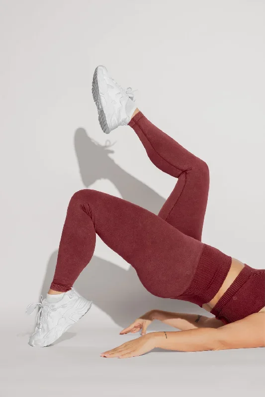 supersculpt-seamless-leggings-garnet