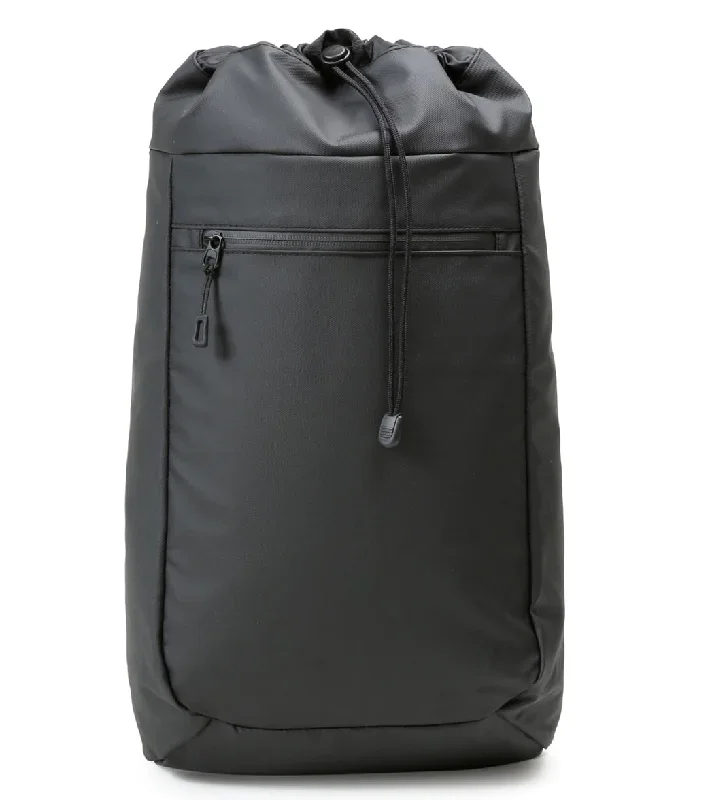 Vooray Stride Cinch Backpack Matte Black